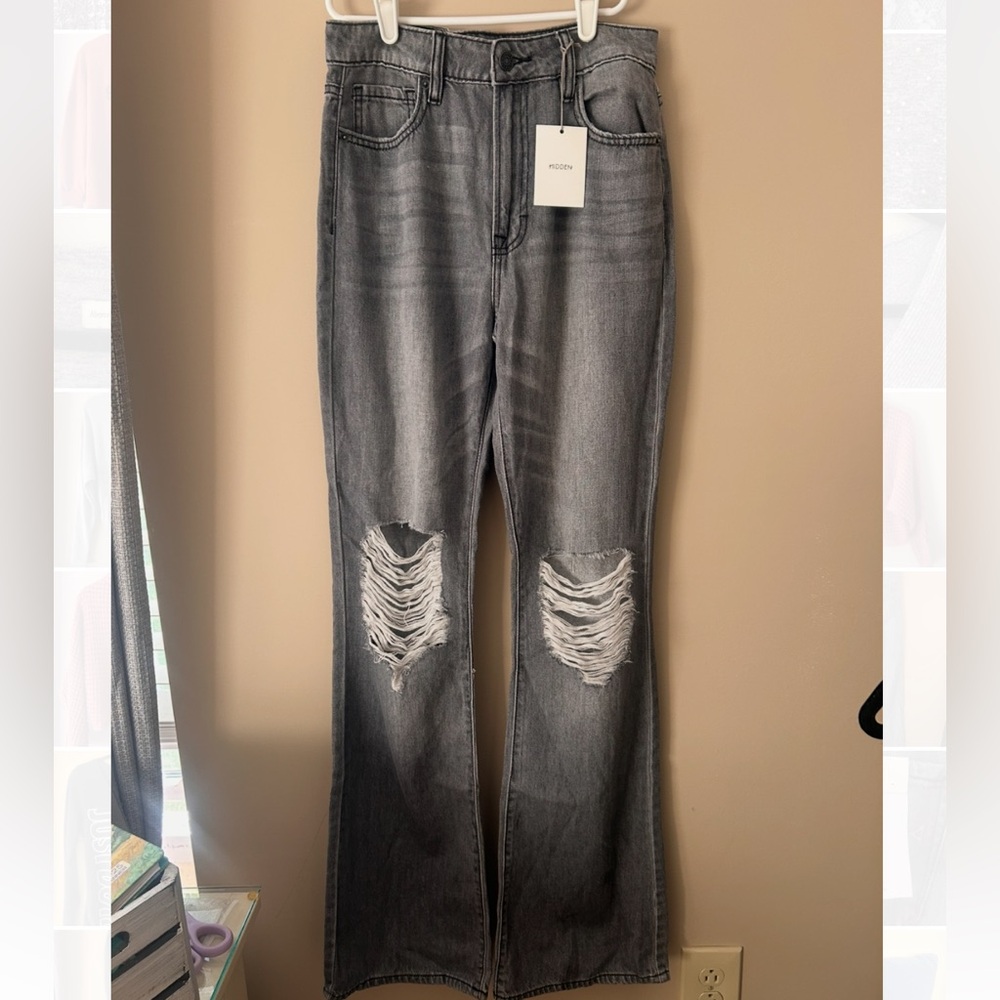 Modern Grey Distressed Women's Jeans
